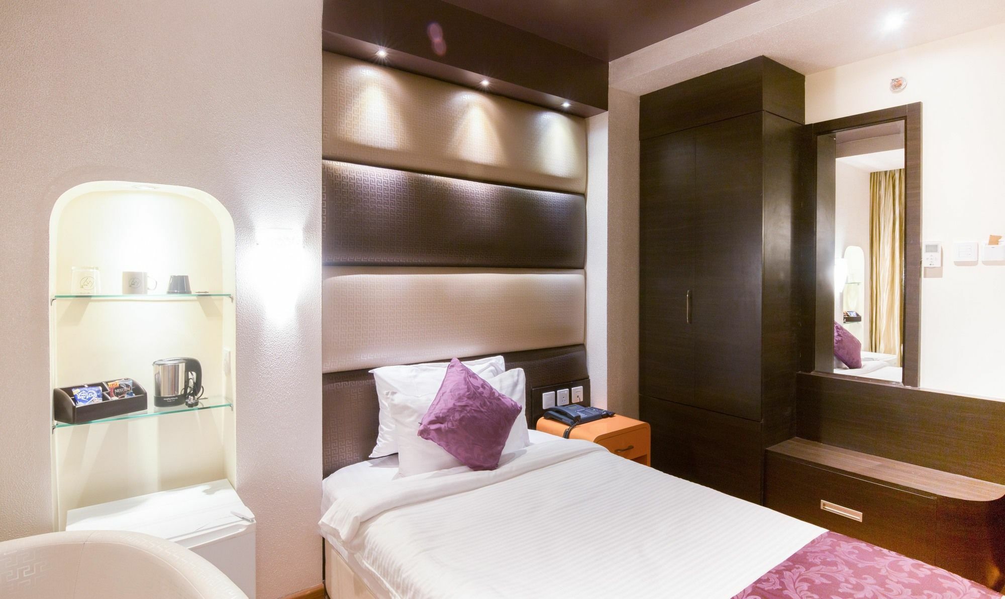 Ritu Ivy Hotel โกลกาตา ภายนอก รูปภาพ