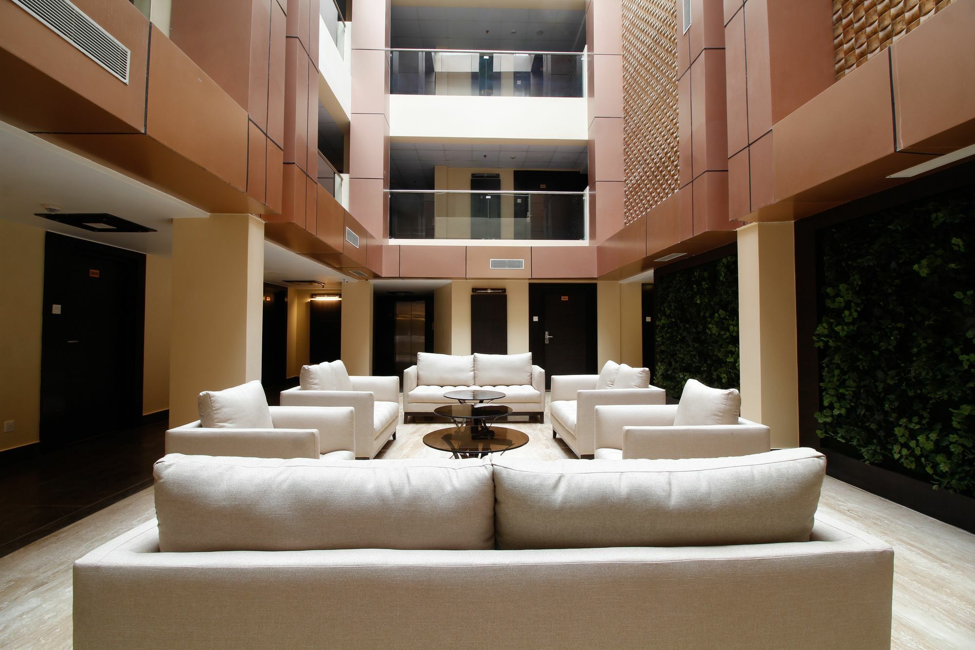 Ritu Ivy Hotel โกลกาตา ภายนอก รูปภาพ
